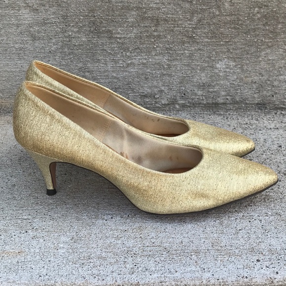 Thom McAn Vintage Kitten Heels - Picture 1 of 6